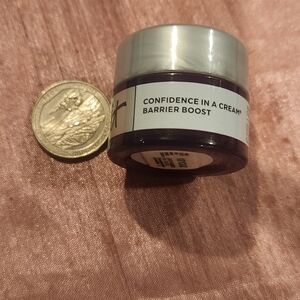 IT Cosmetics Confidence in a Cream